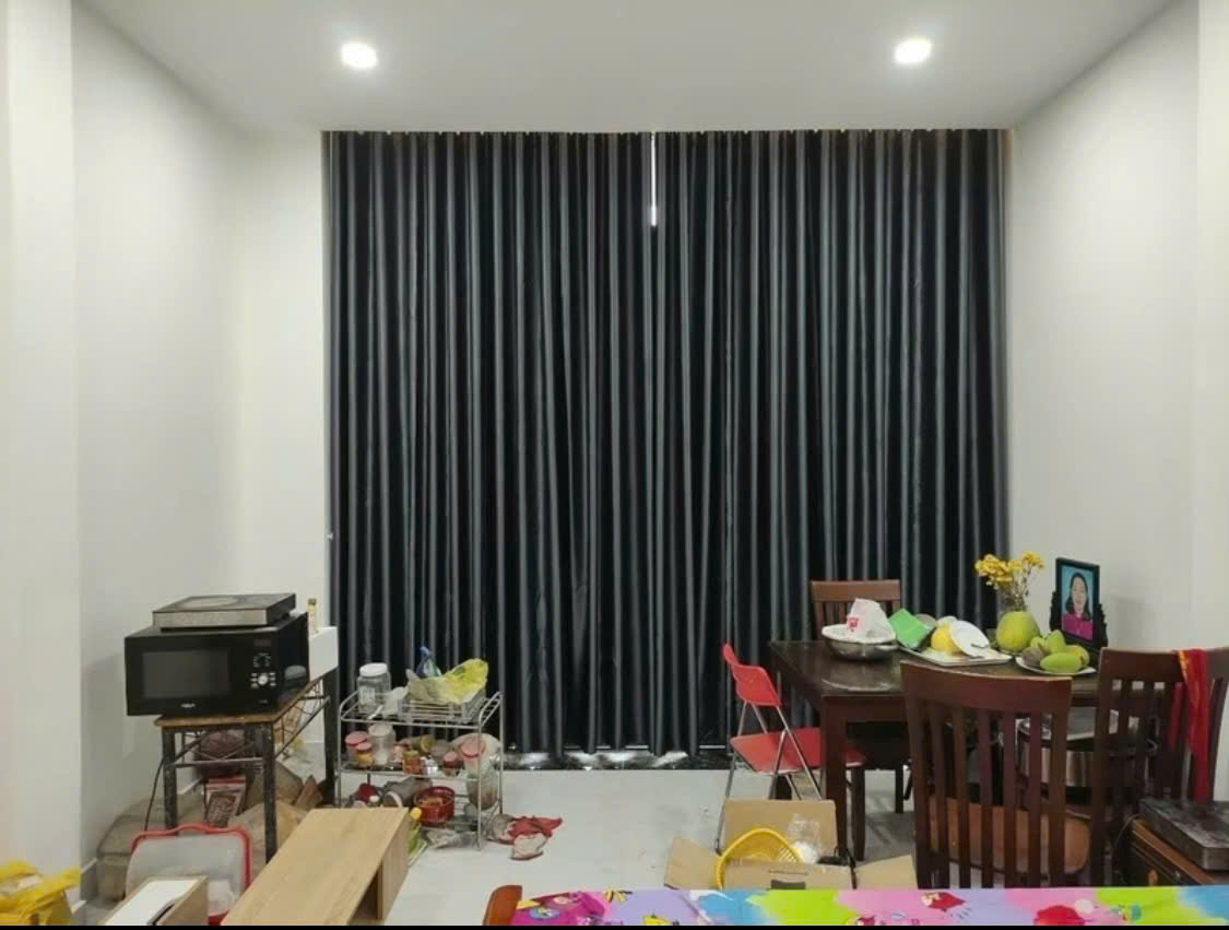 Rèm Màu Xám Đen - Ảnh 3