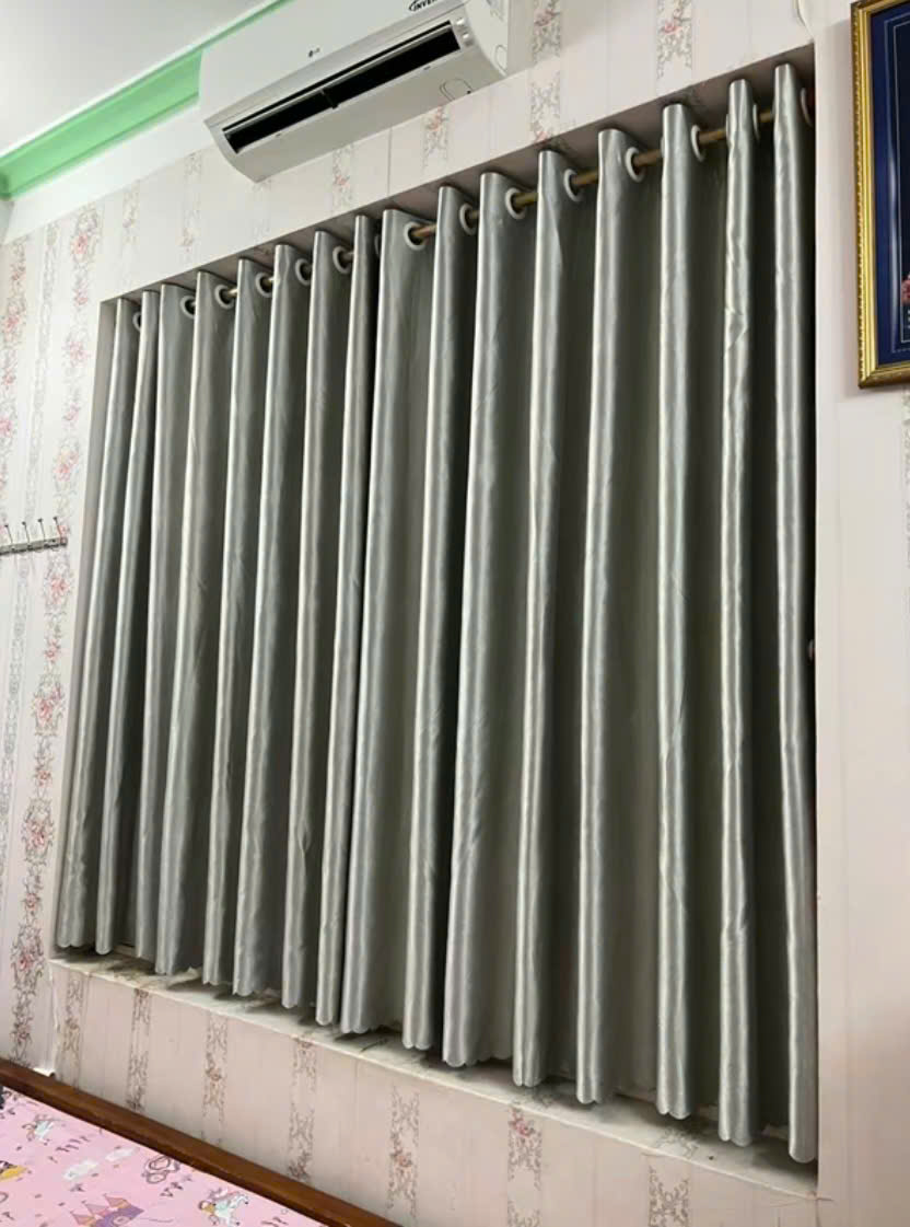 Rèm Màu Xám Bạc - Ảnh 2