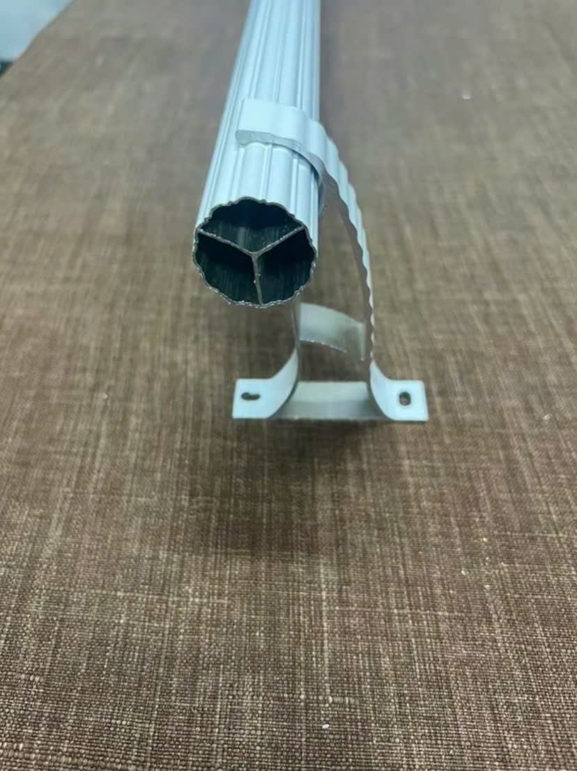 Thanh Treo Khoan Tường