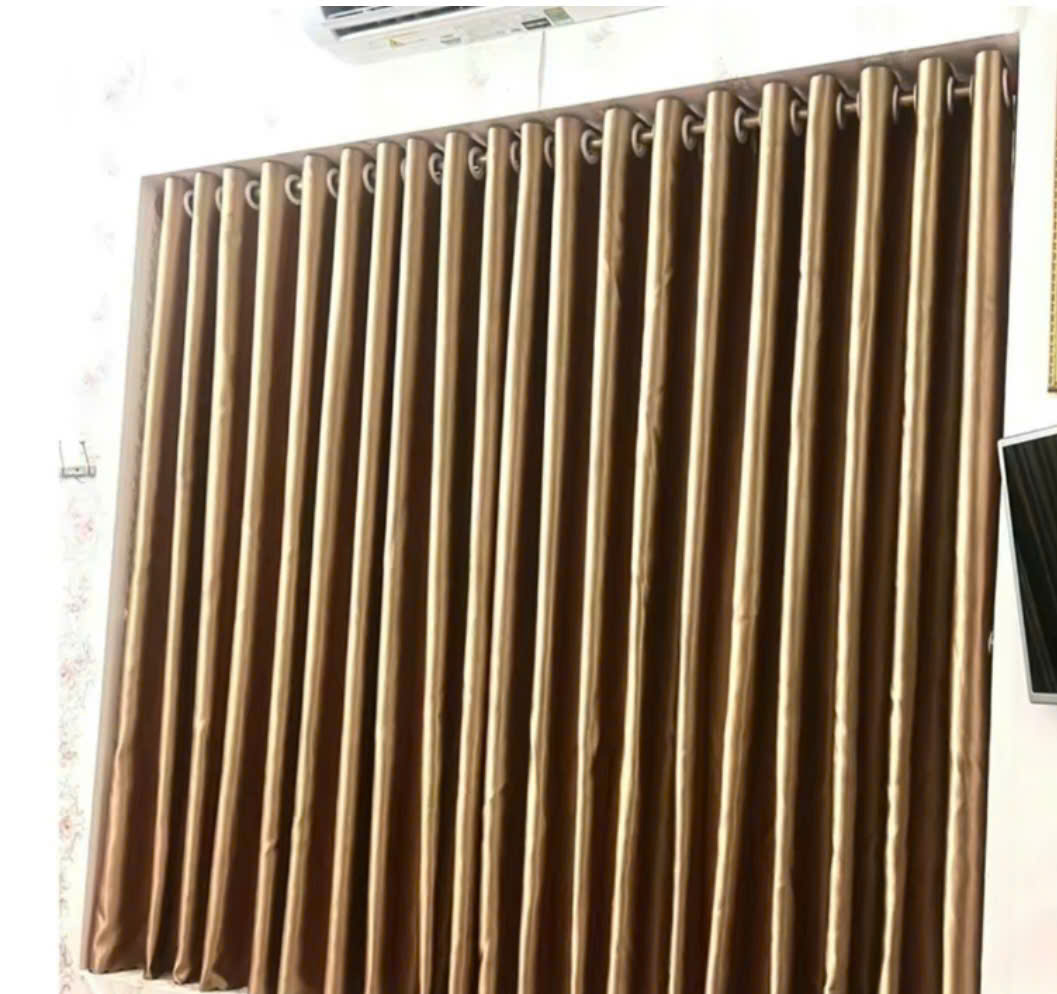 Rèm Màu Vàng Đồng